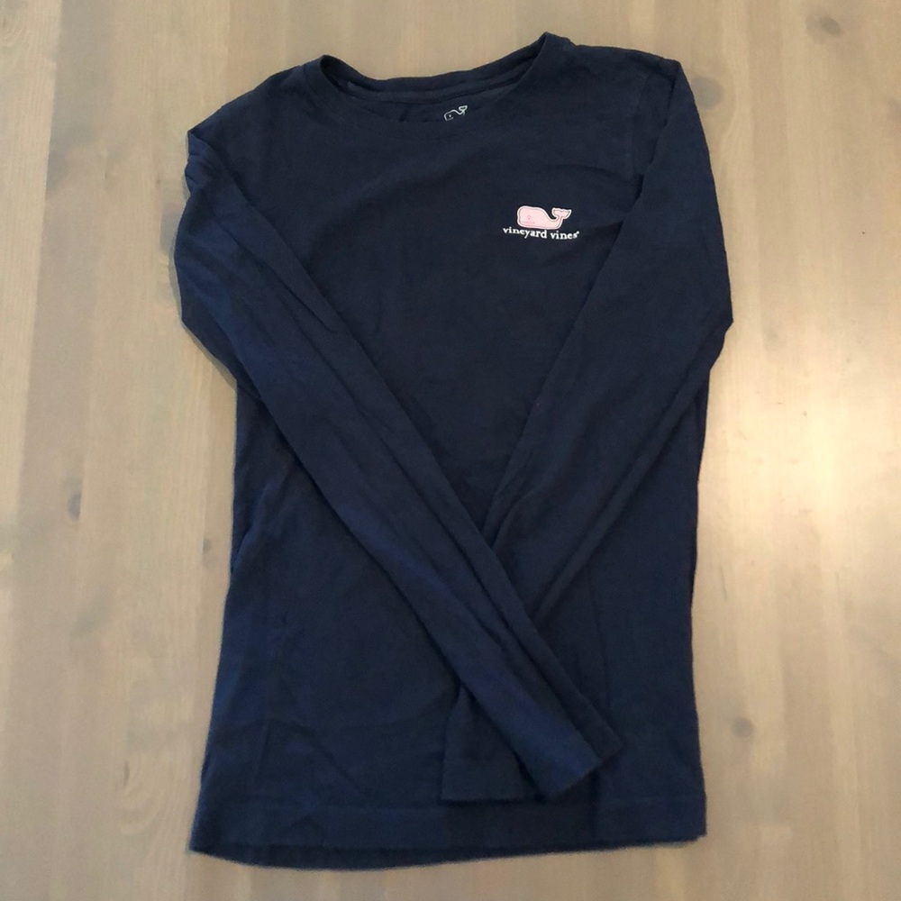 Vineyard Vines navy long sleeve
